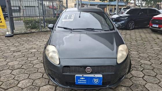 FIAT PUNTO 1.4 ATTRACTIVE 8V FLEX 4P MANUAL